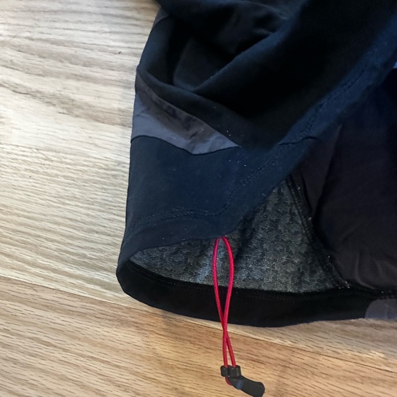 Men’s NorthFace lightweight shell - Picture 8 of 12